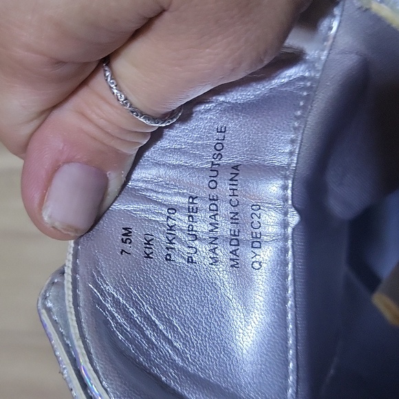 Silver nwot combat style boots - Picture 4 of 5